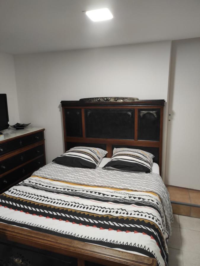 Chambre Entree Independante Lodeve Luaran gambar